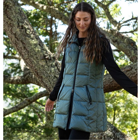 My ANORAK Long Metallic Down Vest in Kryptonite Green Size Large NEW NWT $165 - Picture 1 of 16